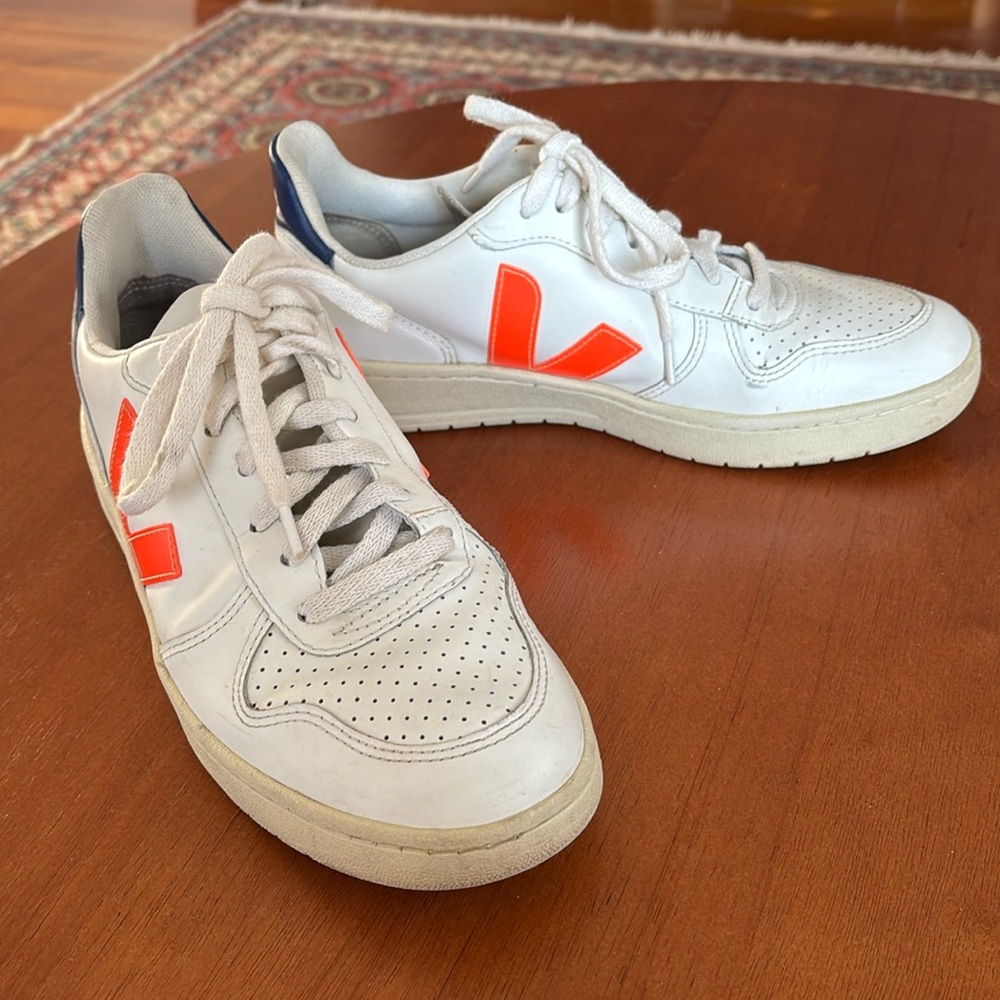 Veja V10 Leather Sneakers